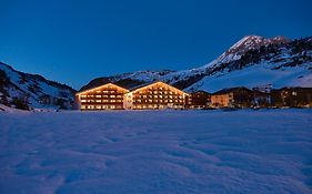 ROBINSON ALPENROSE Zürs